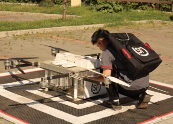Drones reparten paquetes de hasta 10 kilogramos en China