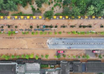 China asigna 350 millones de yuanes para apoyar a tres provincias afectadas por inundaciones
