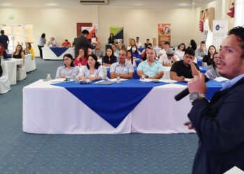 Conamype promueve en foro a pequeños empresarios de la zona occidental