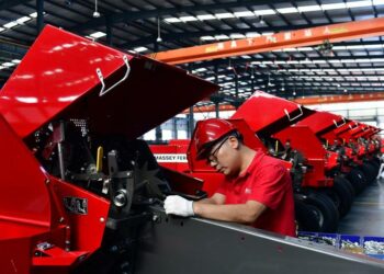 Producción económica china mantiene crecimiento pese a factores estacionales