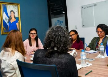La ESCO y EDUCO ejecutan proyectos para beneficiar a la niñez